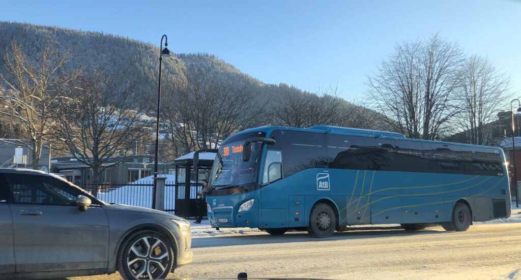 Det kan bli mindre å se til bussen på Orkanger med nytt rutetilbud.